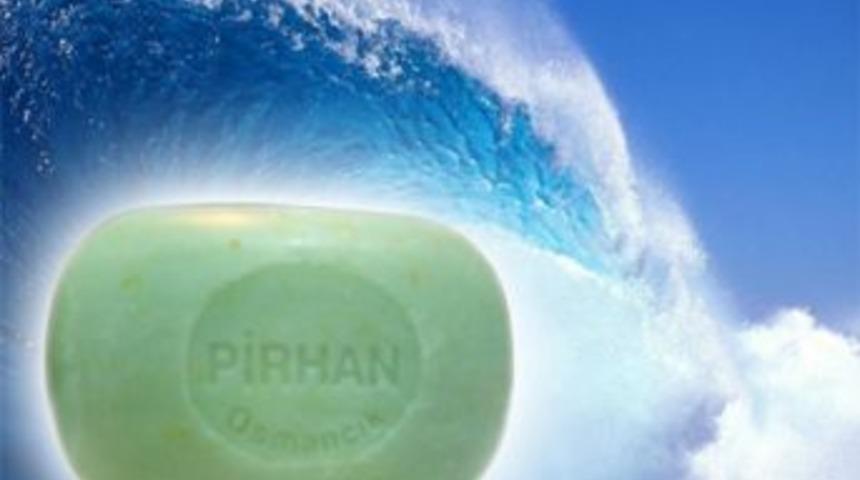 &Ouml;nce Kendi Denedi, Şimdi Pirin&ccedil; Sabununu D&uuml;nyaya Tanıtmaya &Ccedil;alışıyor