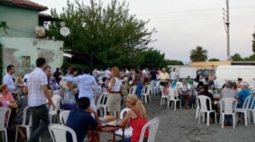 Balçova'daki İftarda Konuşan Ak Parti Vekili İlknur Denizli: "gecekondu Gördükçe İçim Acıyor"