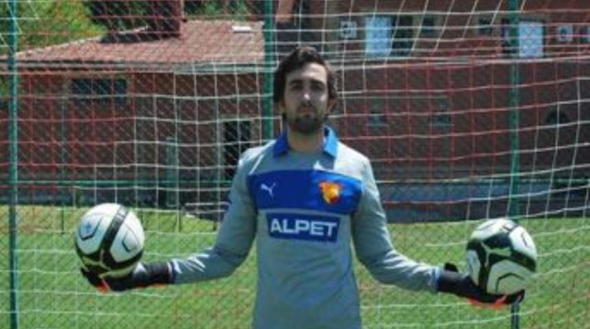 G&ouml;ztepe, Gen&ccedil; Kaleci &Ouml;mer Can İle Anlaştı