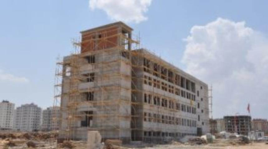 En Kısa S&uuml;rede Tamamlanan Okulu Şahinbey Belediyesi Yapıyor