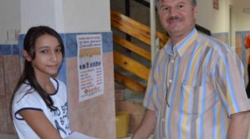 Sbs’de Dereceye Giren Öğrenciler Ödüllendirildi