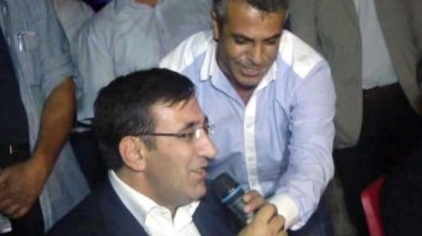 Bakan Yılmaz, Yemen T&uuml;rk&uuml;s&uuml;n&uuml; S&ouml;yledi