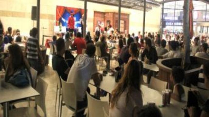 Hacivat Ve Karag&ouml;z Optimum&rsquo;da