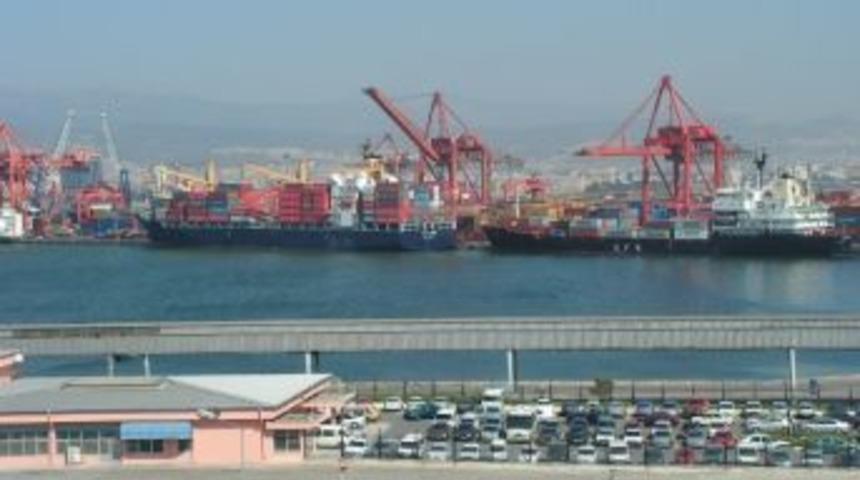 Ege İhracatı Yerinde Saydı