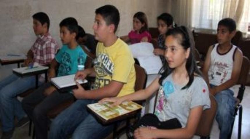 Nevşehir Belediyesi İngilizce Yaz Eğitim Kursu Sona Erdi