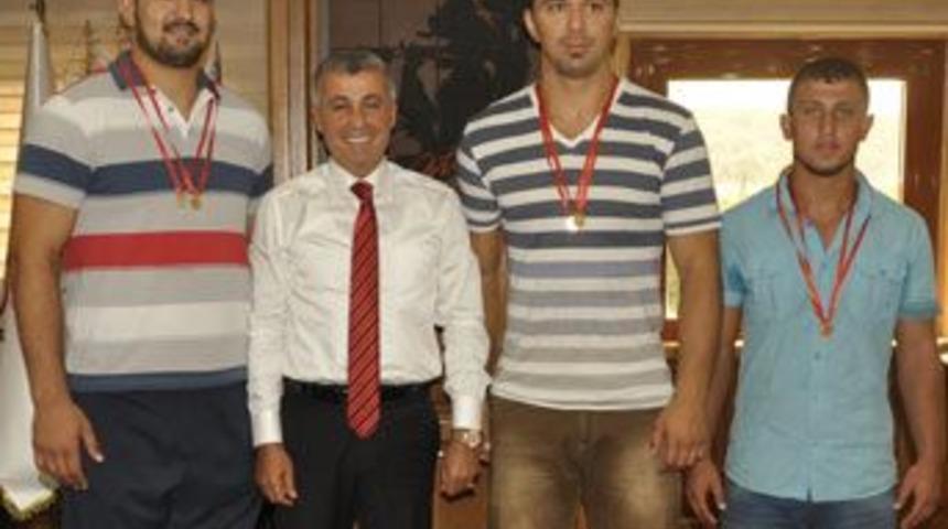 Manavgat&rsquo;ta yağlı g&uuml;reş d&uuml;zenlenecek