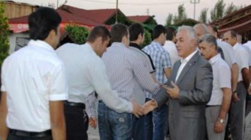 Ak Parti &Ccedil;ubuk İl&ccedil;e Teşkilatı İftarda Buluştu