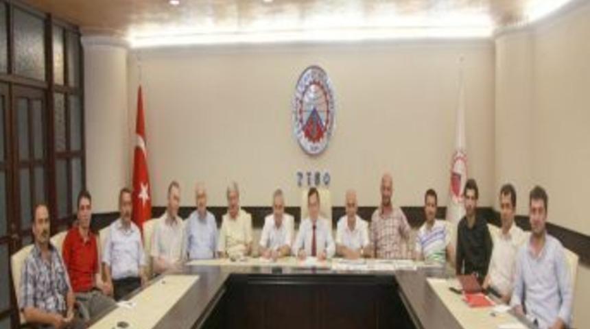 Trabzon'da Yerel Marketlerin &Ccedil;alışma Saatine D&uuml;zenleme Geliyor