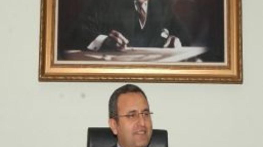 Vali Demir, İlk 500'de Yer Alan Firmaları Kutladı