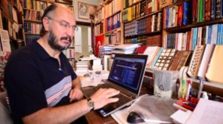 İlahiyat&ccedil;ı Muhammed Hanefi Palabıyık: