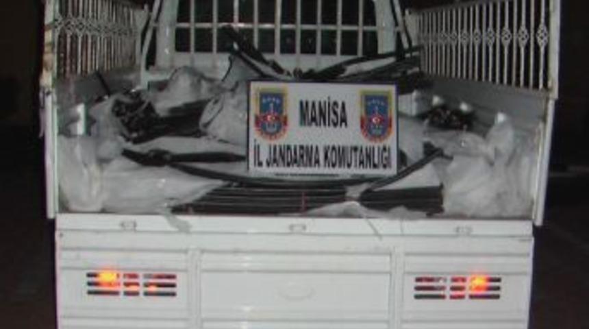 Manisa'da Kablo Hırsızlarına Su&ccedil;&uuml;st&uuml;