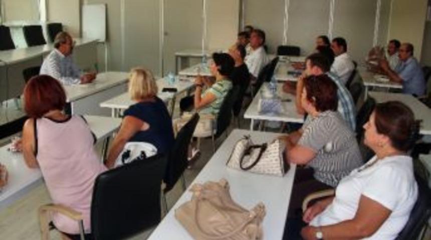 Başkan &Ouml;zekmek&ccedil;i Emek-sanat- K&uuml;lt&uuml;r Platformu'nu Ağırladı