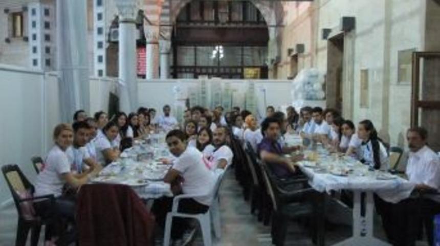 Beylikdüzü Belediyesi, Gençleri Ağırladı