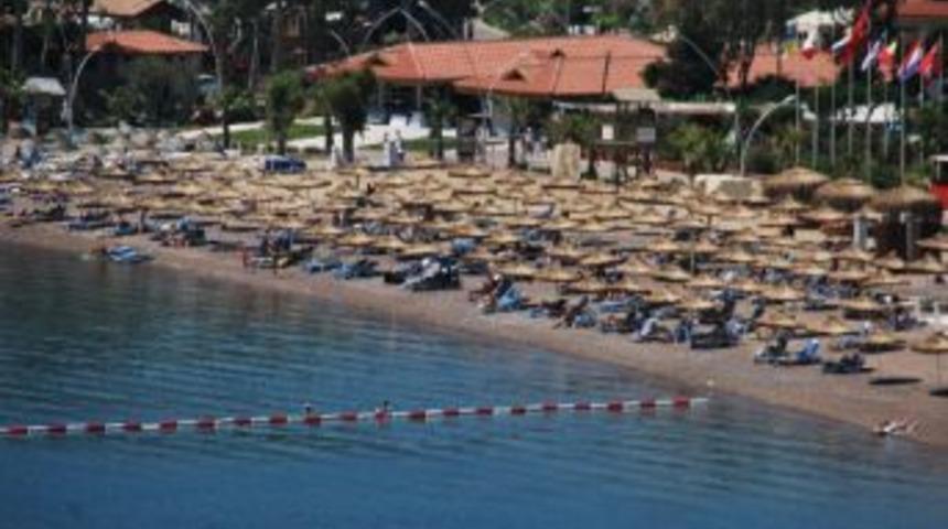 Başkan Eren; "i&ccedil;meler'de G&ouml;n&uuml;l Rahatlığıyla Denize Girilebilir"