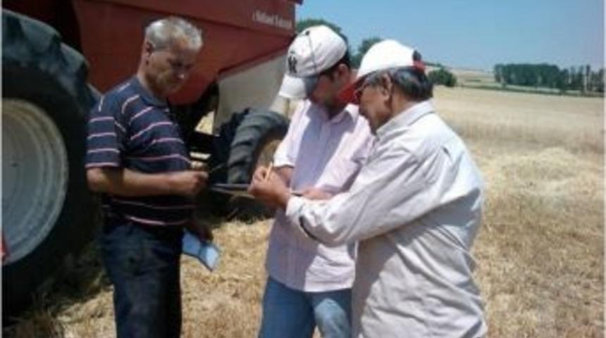 Bir Yanda Hasat Bir Yanda Kontrol