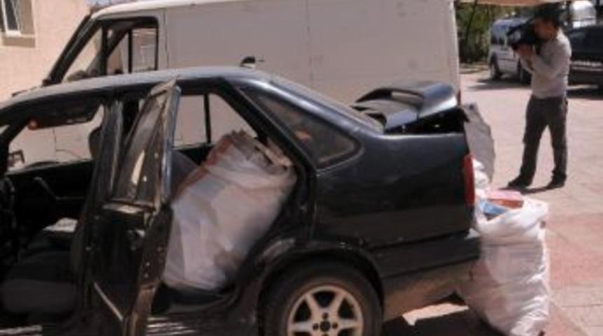 Şanlıurfa&rsquo;da 4 Ayrı Yerde 38 Bin 360 Paket Ka&ccedil;ak Sigara Ele Ge&ccedil;irildi