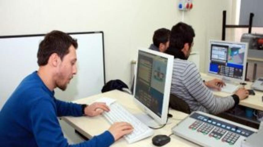 İş Garantili Cnc Operat&ouml;rl&uuml;g&uuml; Kursiyerleri Se&ccedil;meleri Yapılacak