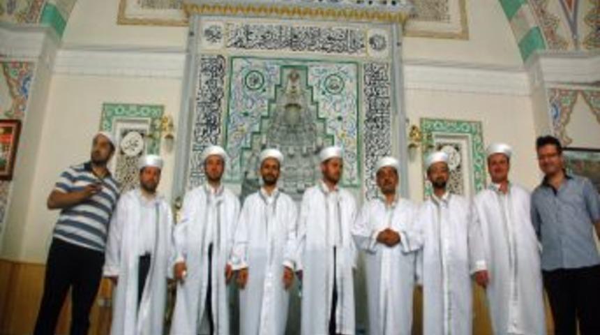 Enderun Usul&uuml; Teravihe B&uuml;y&uuml;k Ilgi