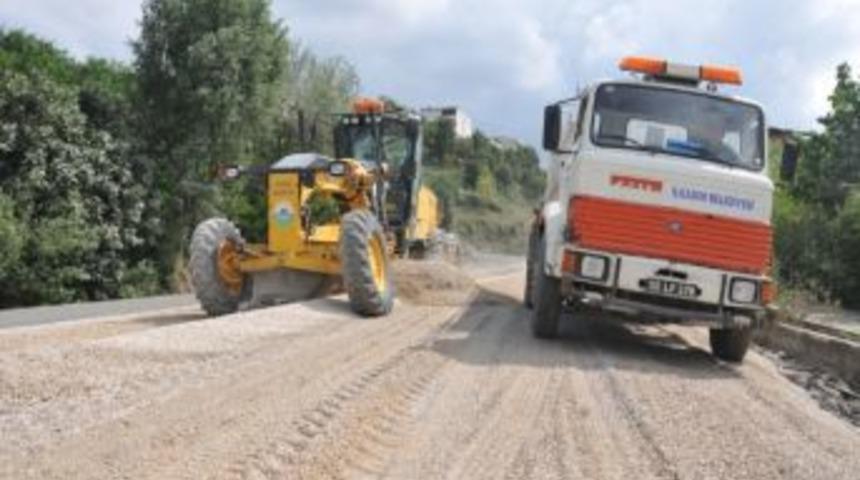 İlkadım&rsquo;da Asfalt &Ccedil;alışması