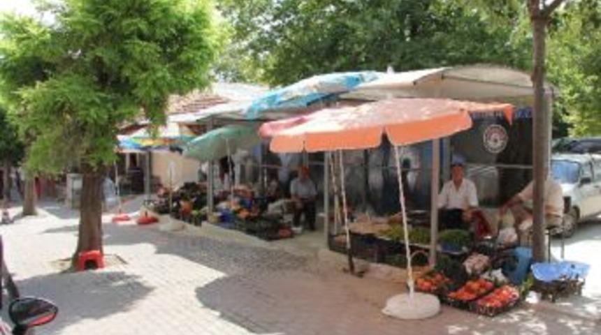 Kırklareli&rsquo;nde &Uuml;retici K&ouml;yl&uuml; Pazarı Kuruldu