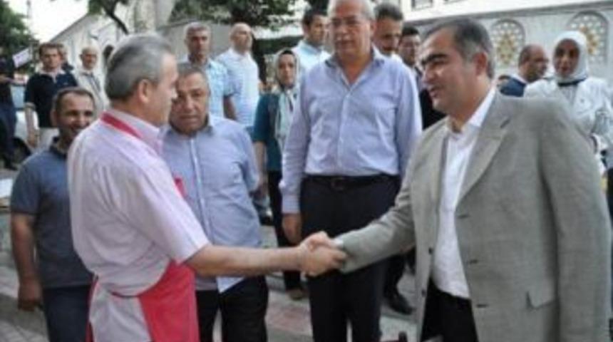 Her akşam başka iftarda!