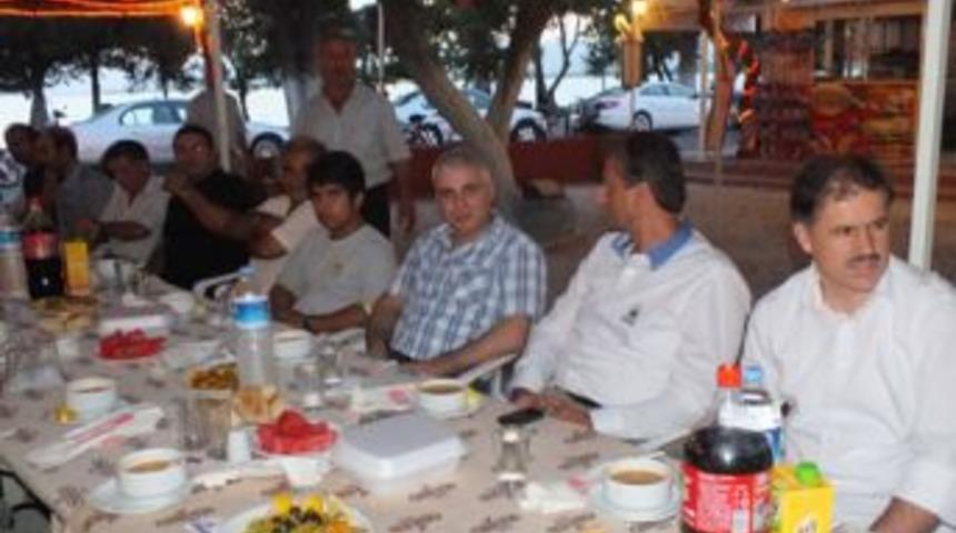 Karadenizliler Derneğinden muhteşem iftar