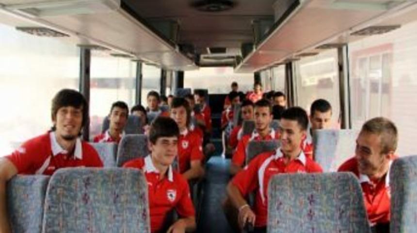 Samsunspor Kamp İ&ccedil;in Kartepe&rsquo;ye Gitti