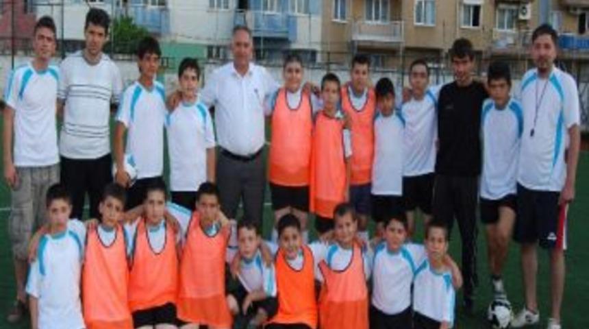 Tuğlaspor Altyapısı &Ccedil;alışmaya Başladı