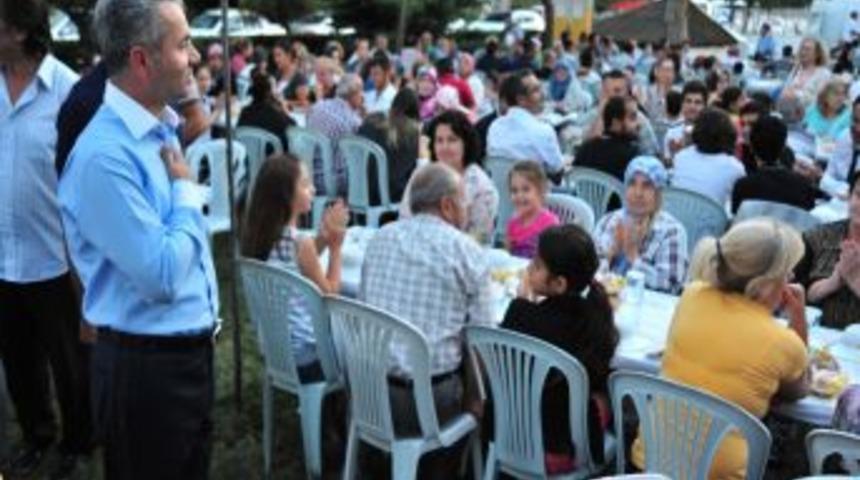 Beylikd&uuml;z&uuml; Belediye Başkanı Uzun: Amacımız Aynı Sofrada Bulunmak