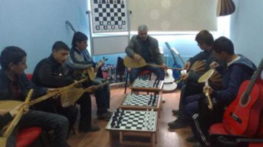 Gen&ccedil;ler Su&ccedil; Işlemeden, Su&ccedil;un &Ouml;n&uuml;ne Ge&ccedil;ilecek