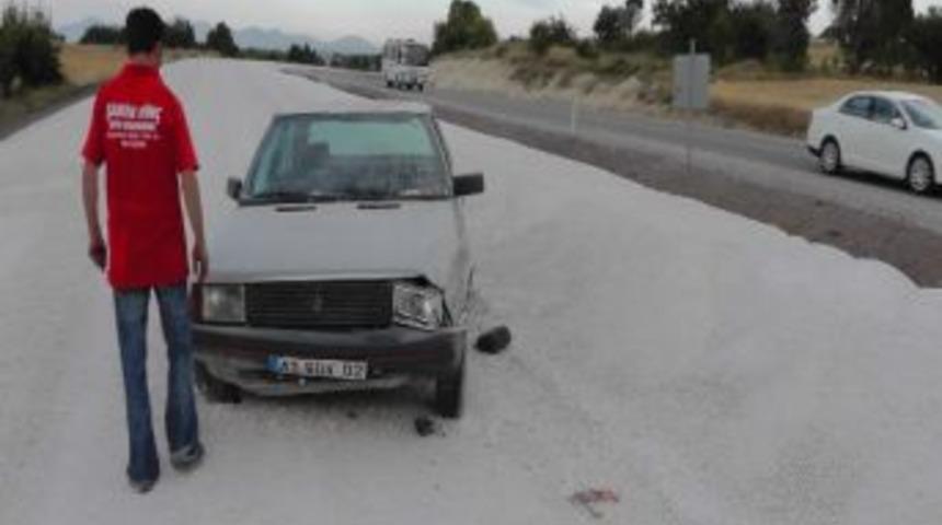 Beyşehir&rsquo;de Otomobil Takla Attı: 3 Yaralı