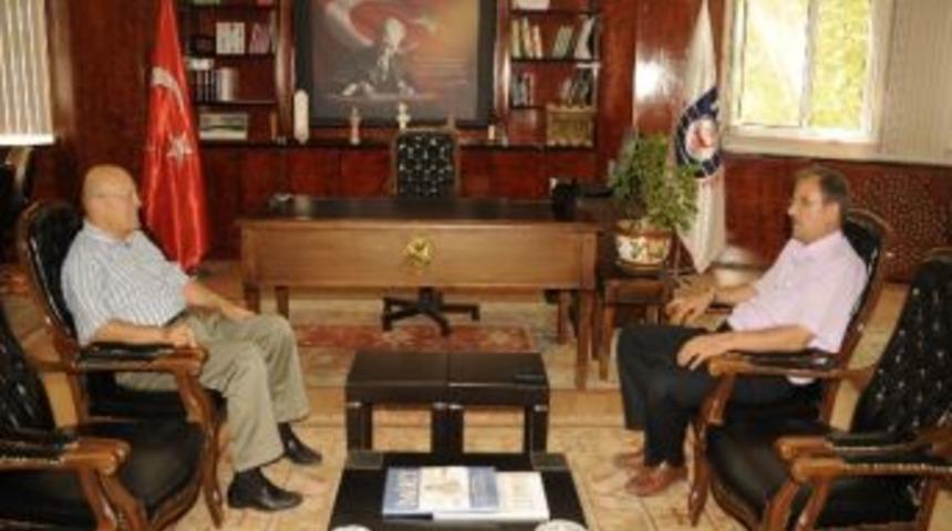 Sgk İl M&uuml;d&uuml;r&uuml; Yılmaz&rsquo;dan Belediye Başkanı Uğurlu&rsquo;ya Veda Ziyareti