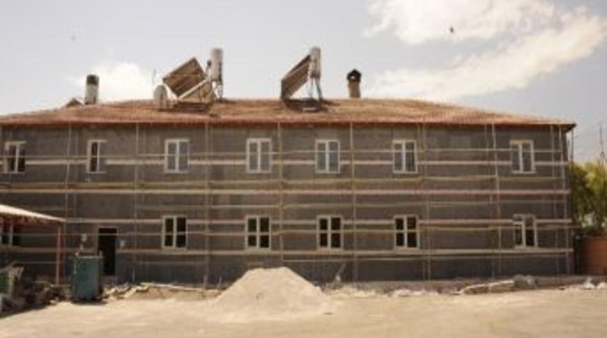 Karaman'da Belediyespor Tesisleri Bal Ligine Hazırlanıyor