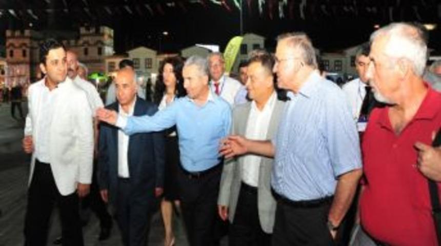 Beylikd&uuml;z&uuml;, Gaziantep B&uuml;y&uuml;kşehir Belediye Başkanı G&uuml;zelbey&rsquo;i Ağırladı