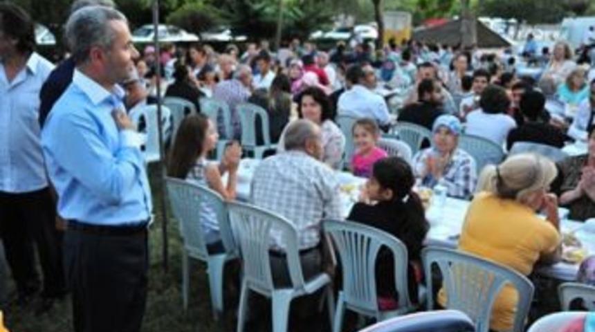 Uzun: Amacımız aynı sofrada bulunmak