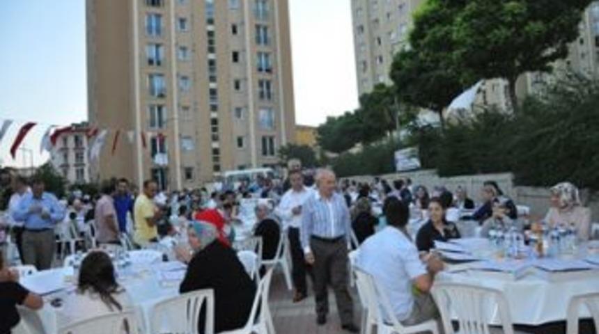 Akg&uuml;n ; &ldquo;İftar sofralarında siyaset olmaz&rdquo;&hellip;