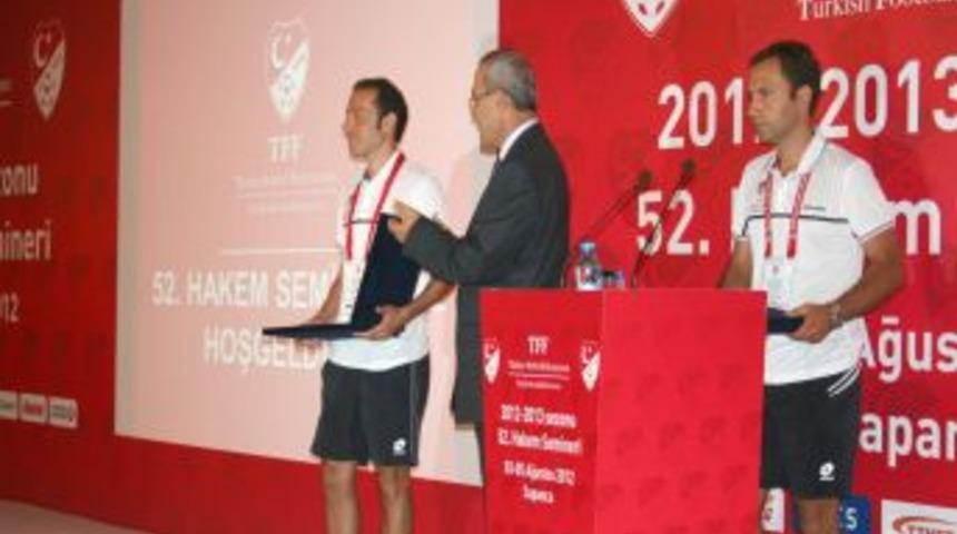 EURO 2012'nin Gururları &Ouml;d&uuml;llendirildi