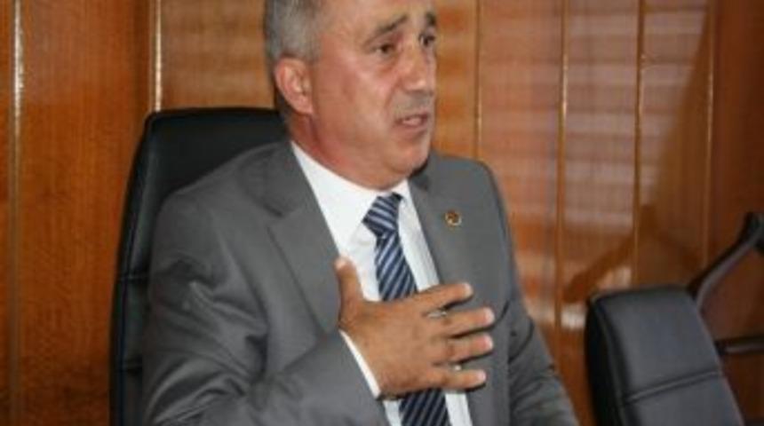 Belediye Başkanı Alim, Kendini Savundu