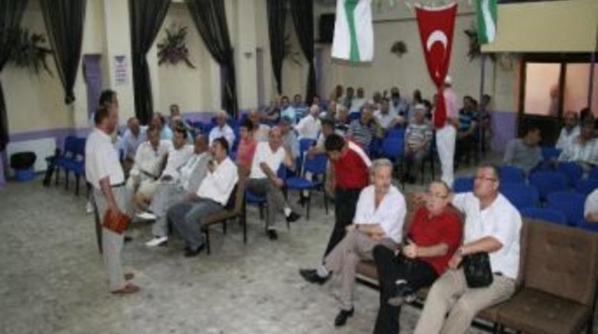 &Uuml;nyespor Kayyuma Kaldı