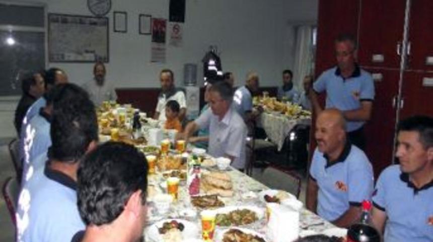 Başkan Oğul İtfaiyecilerle İftar Yaptı