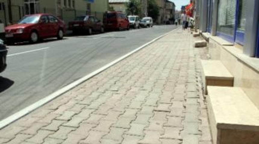 Yahya Bey Caddesi Yenilendi