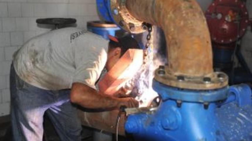 Boz&uuml;y&uuml;k'te Su Deposuna Yenileme