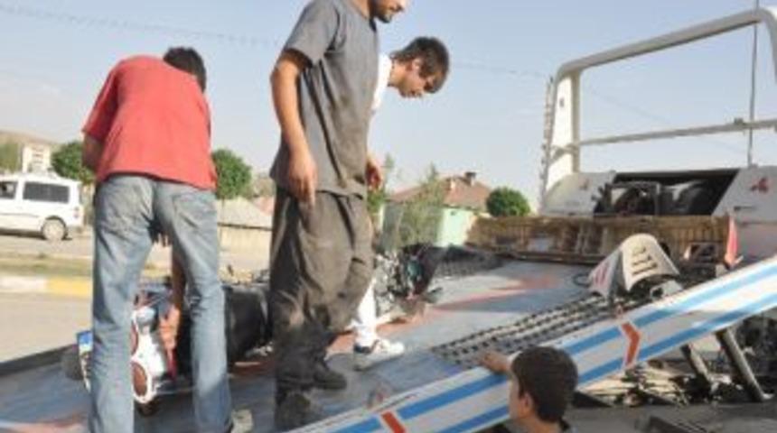 Y&uuml;ksekova&rsquo;da Trafik Kazası, 1 Yaralı