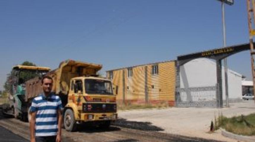 Eren&rsquo;den Başkan K&uuml;&ccedil;&uuml;k&rsquo;e Asfalt Teşekk&uuml;r&uuml;