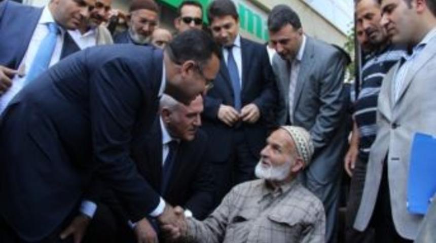 Başbakan Yardımcısı Bozdağ: &ldquo;sofranızı Paylaşmaya Geldim&rdquo;