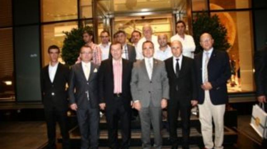 ESİDER iftarında iktidar  muhalefet bir arada