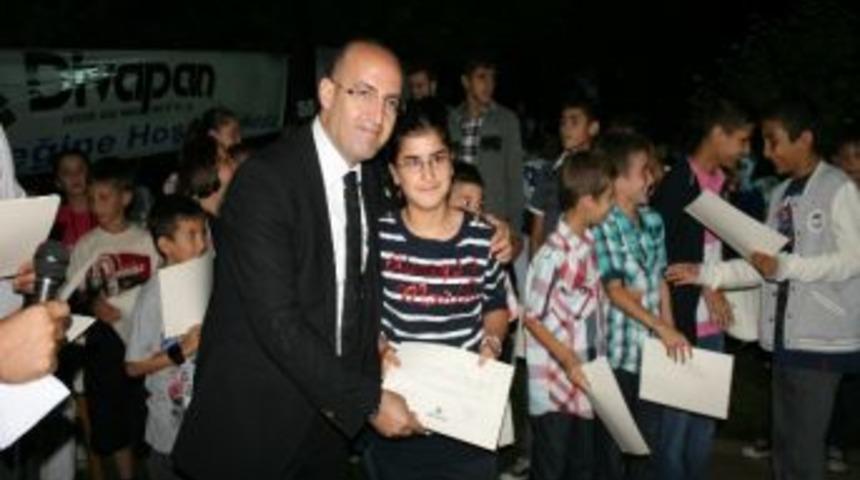 Divapan &Ccedil;alışanları Ve Aileleri İftar Yemeğinde Bir Araya Geldiler