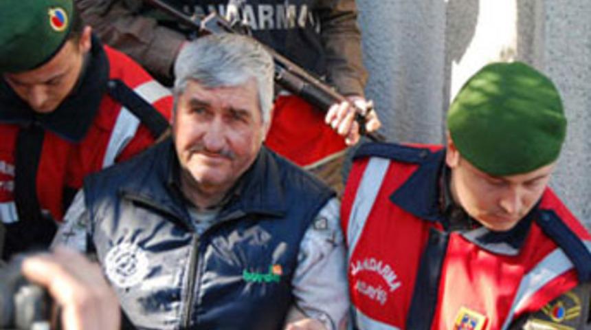 2 kişiyi &ouml;ld&uuml;rd&uuml;ğ&uuml;n&uuml; hatırlamadı