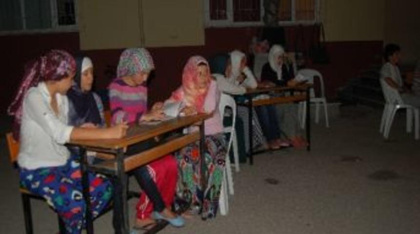 Kuran Kursu &Ouml;ğrencilerinden Bilgi Yarışması