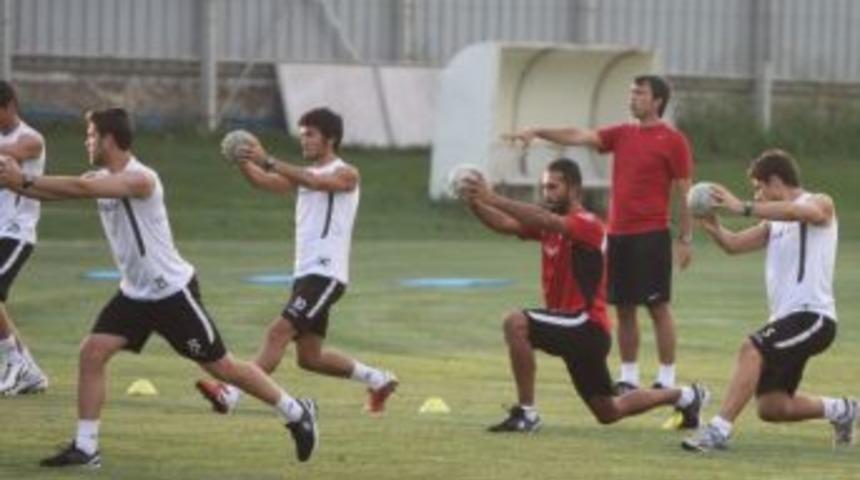 Manisaspor'da Hazırlıklar Devam Ediyor